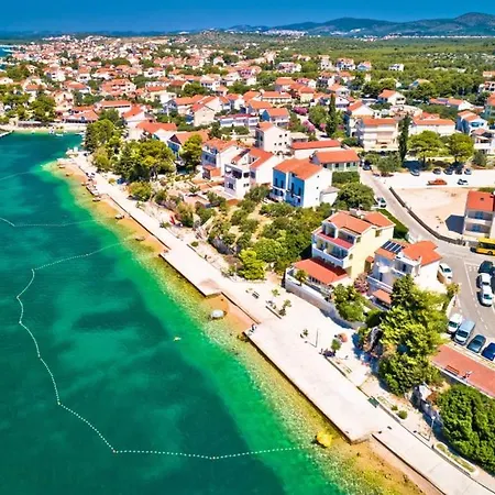 Kodzoman * Brodarica (Sibenik-Knin)