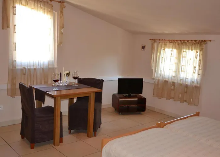 Casa de hóspedes Kodzoman Brodarica (Sibenik-Knin)